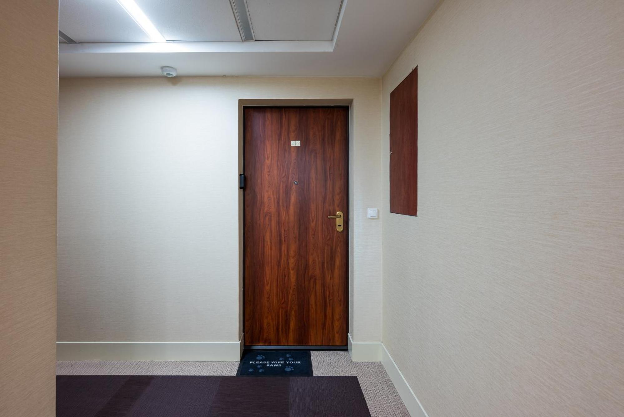 Ochota Deluxe Apartment وارسو المظهر الخارجي الصورة