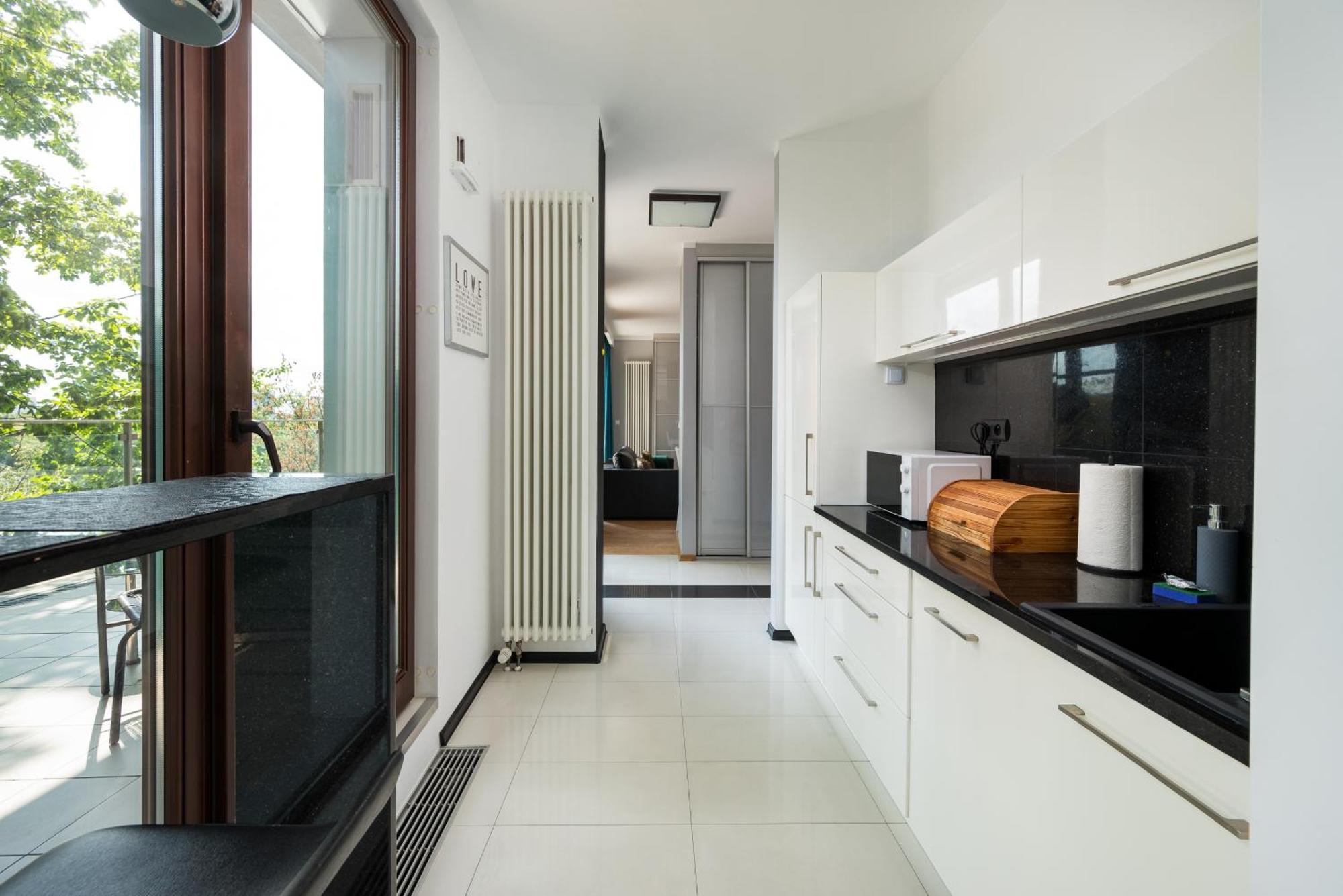 Ochota Deluxe Apartment وارسو المظهر الخارجي الصورة